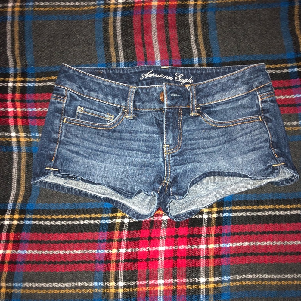 Size 2 AE shorts